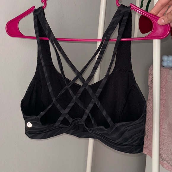 Lululemon Free To Be Serene Bra Le Tigre Camo Deep Coal Multi size 8 - Picture 5 of 8